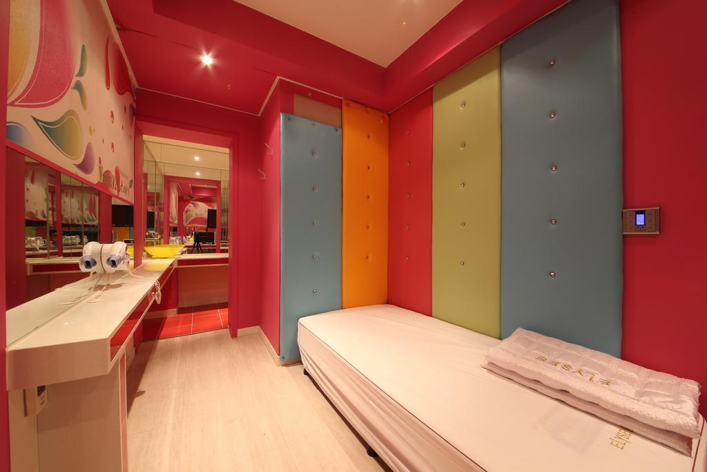 V1 Story Hotel Sasang-Gu ภายนอก รูปภาพ